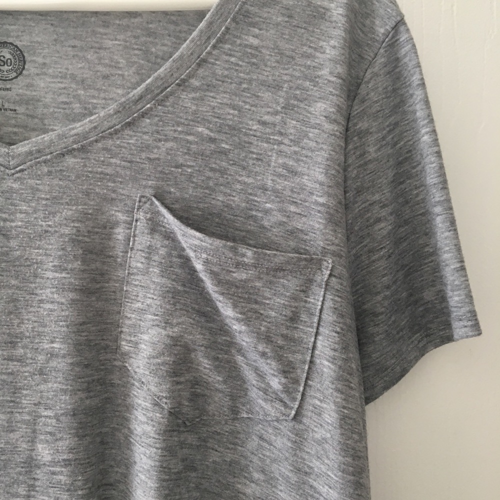 Like New! SO Relaxed Fit Tee - Picture 3 of 7
